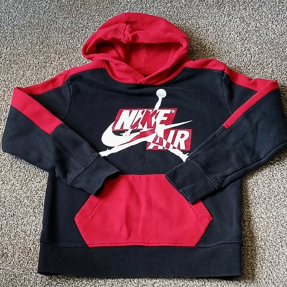Jordan Other - Jordan Pullover Hooded Sweatshirt Boys Size Medium